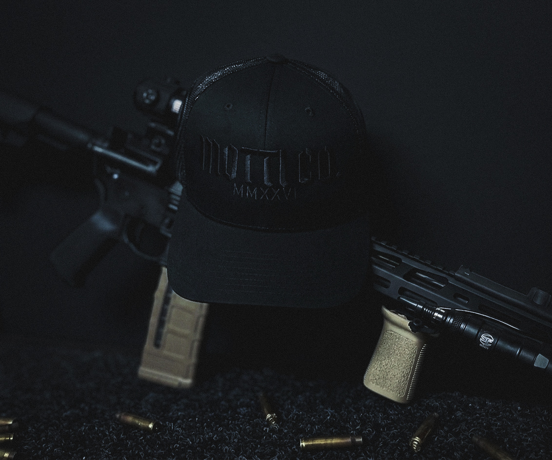 Caps